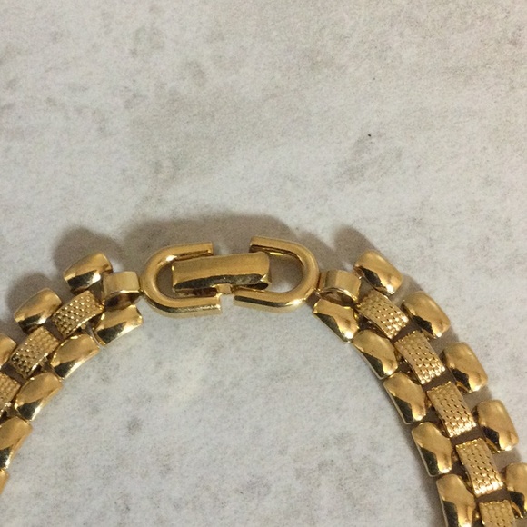 FINAL Gold chain shiny link bracelet - Picture 3 of 9